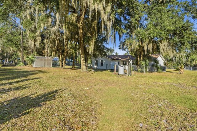 341 Alabama Ave, Palatka, FL 32177