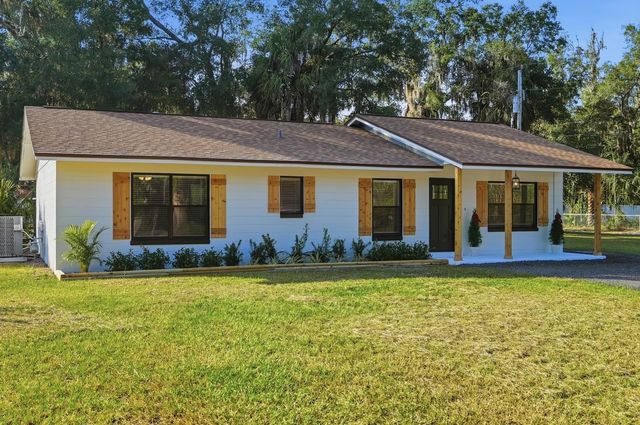 341 Alabama Ave, Palatka, FL 32177