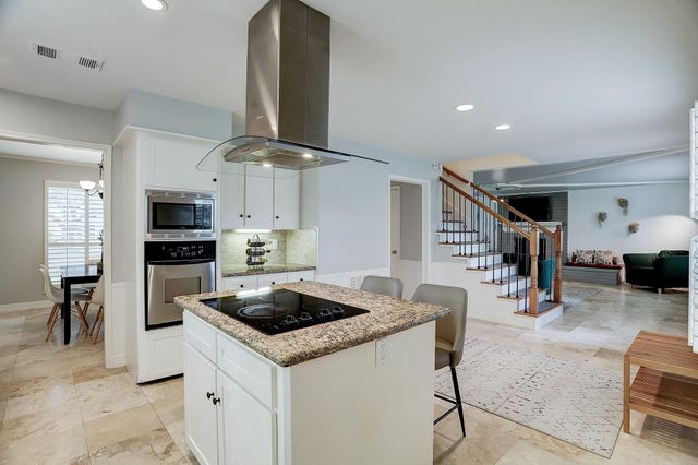 12523 Briar Forest Drive, Houston, TX 77077