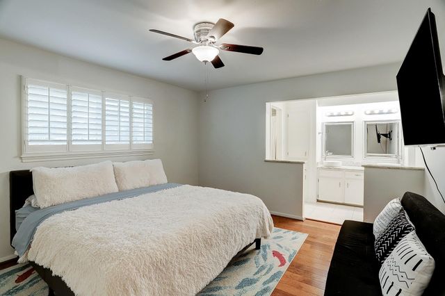 12523 Briar Forest Drive, Houston, TX 77077