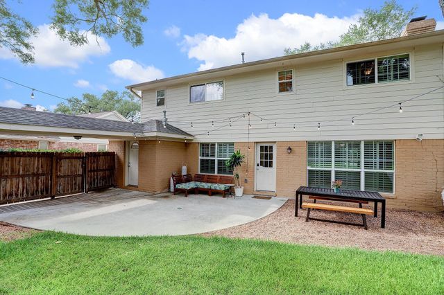 12523 Briar Forest Drive, Houston, TX 77077