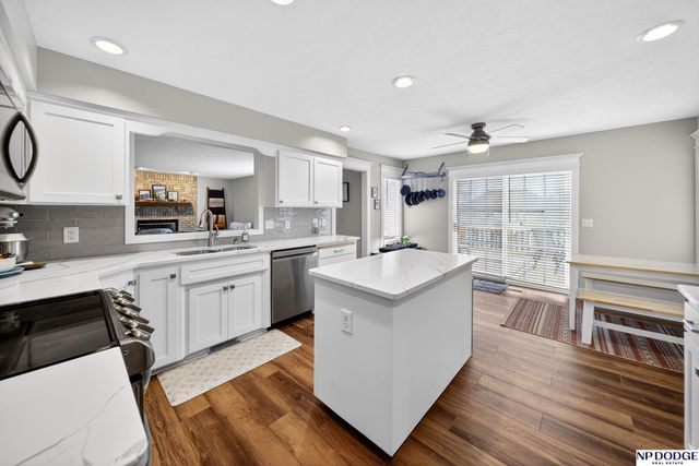 16116 Davenport Street, Omaha, NE 68118