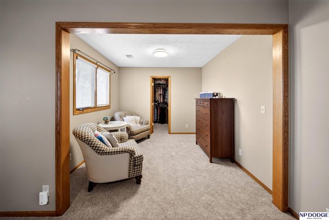 16116 Davenport Street, Omaha, NE 68118