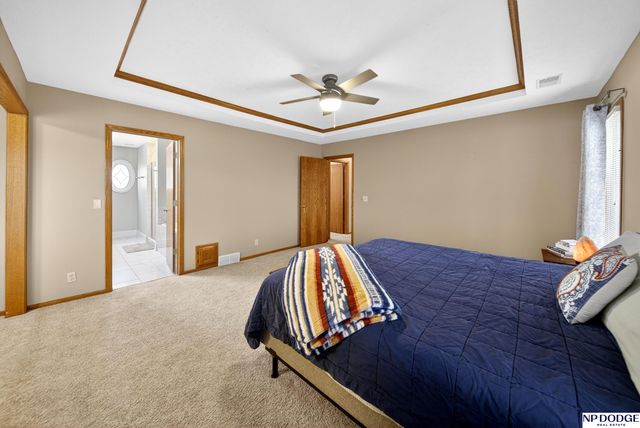 16116 Davenport Street, Omaha, NE 68118