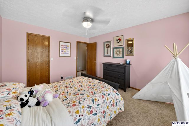 16116 Davenport Street, Omaha, NE 68118