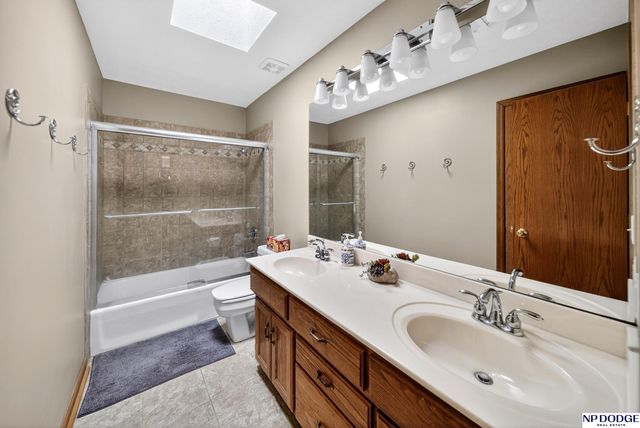 16116 Davenport Street, Omaha, NE 68118