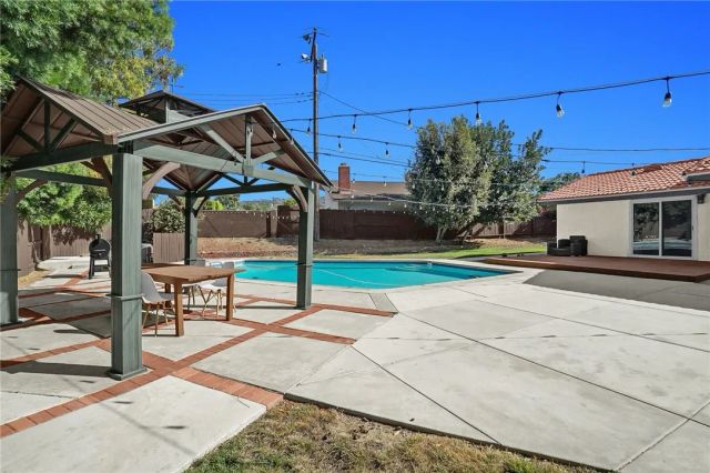 2904 Fragancia Avenue, Hacienda Heights, CA 91745
