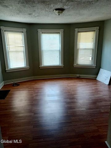 921 Bridge Street, Schenectady, NY 12303