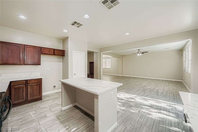 371 Botanic Gardens Drive, Las Vegas, NV 89148