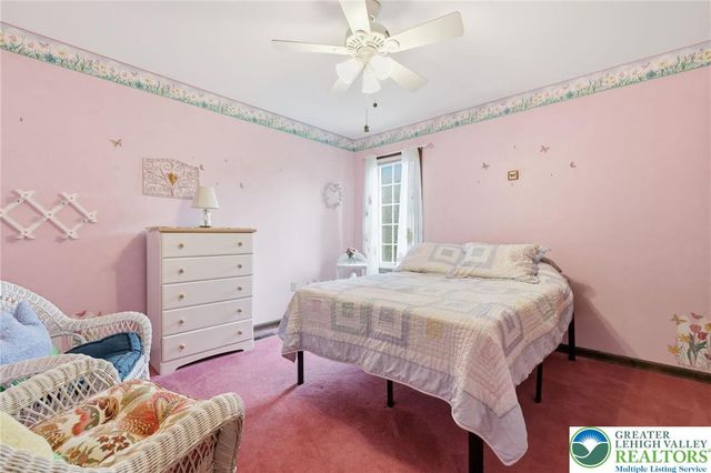 1011 Johnston Drive, Bethlehem Twp, PA 18017