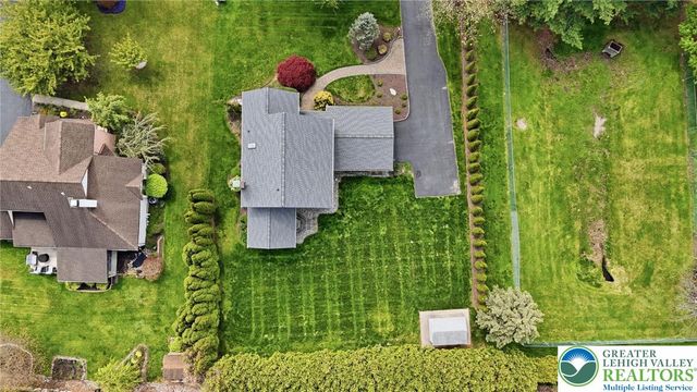 1011 Johnston Drive, Bethlehem Twp, PA 18017
