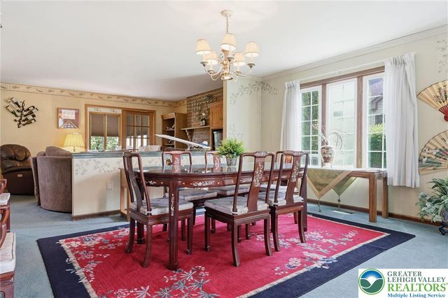 1011 Johnston Drive, Bethlehem Twp, PA 18017