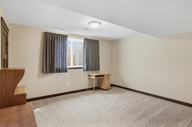 1308 St Andrews Drive, Altoona, WI 54720