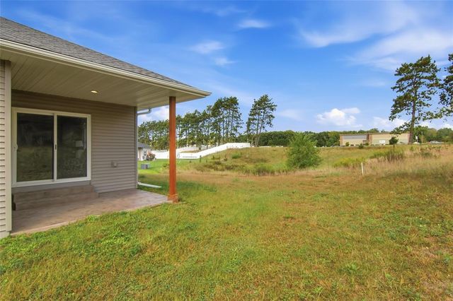 1308 St Andrews Drive, Altoona, WI 54720