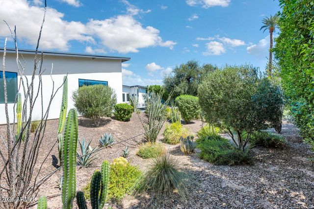 75 E Griswold Road, Phoenix, AZ 85020