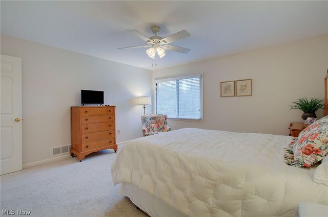 1027 Heath Way, Stow, OH 44224