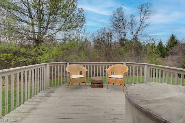 1027 Heath Way, Stow, OH 44224