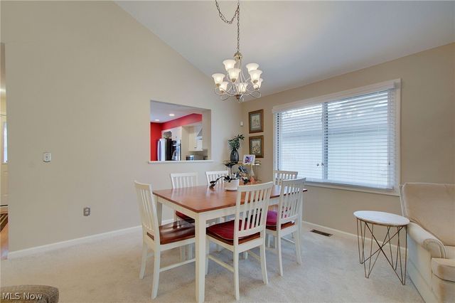 1027 Heath Way, Stow, OH 44224