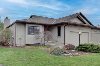 1027 Heath Way, Stow, OH 44224