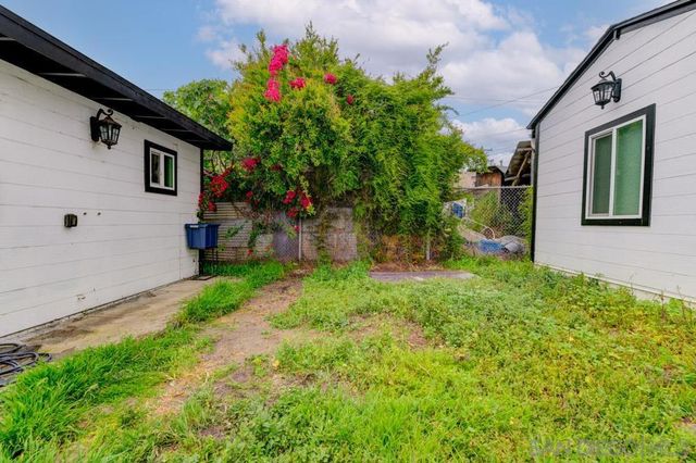 2888 Ocean View, San Diego, CA 92113