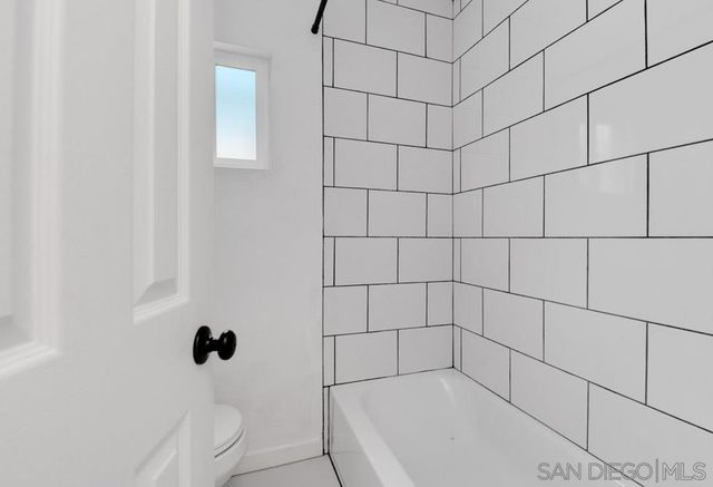 2888 Ocean View, San Diego, CA 92113