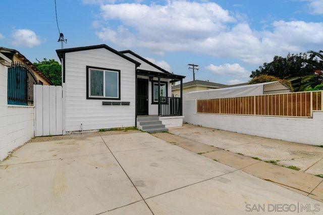2888 Ocean View, San Diego, CA 92113