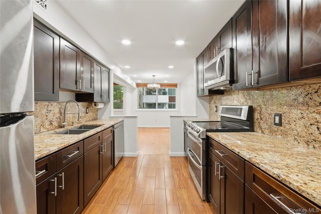 412 Tallwood Drive, Hartsdale, NY 10530