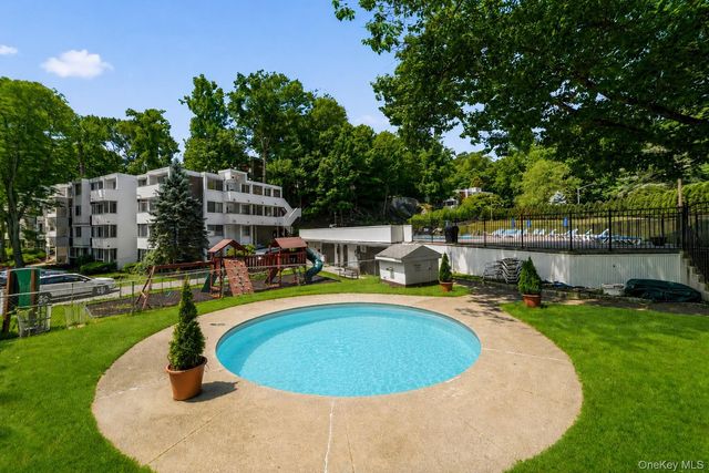 412 Tallwood Drive, Hartsdale, NY 10530