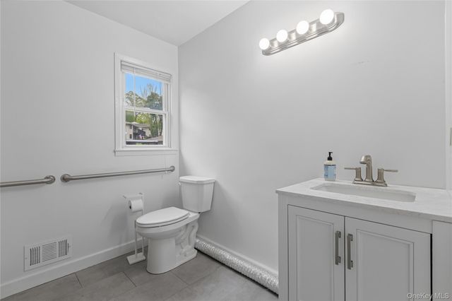 23 Dorset Court F, Yorktown Heights, NY 10598