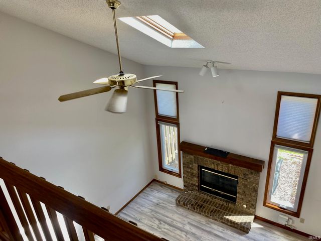 7023 Thamesford Drive, Fort Wayne, IN 46835