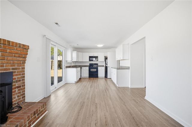 2932 Fetsch PL, Virginia Beach, VA 23453