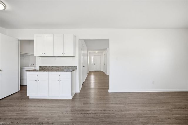 2932 Fetsch PL, Virginia Beach, VA 23453