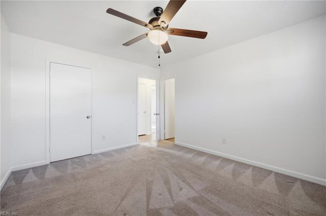 2932 Fetsch PL, Virginia Beach, VA 23453