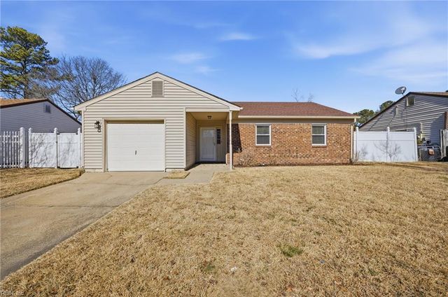 2932 Fetsch PL, Virginia Beach, VA 23453