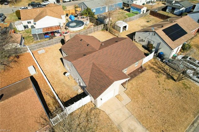 2932 Fetsch PL, Virginia Beach, VA 23453