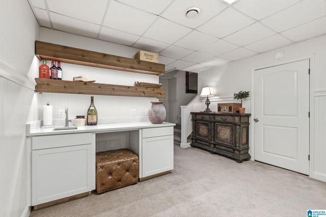 1021 SANDHURST CIRCLE, Birmingham, AL 35242