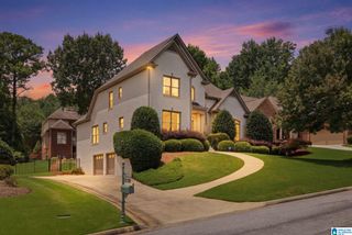 1021 SANDHURST CIRCLE, Birmingham, AL 35242