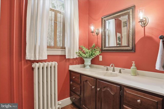 46 N CARLISLE STREET, Greencastle, PA 17225