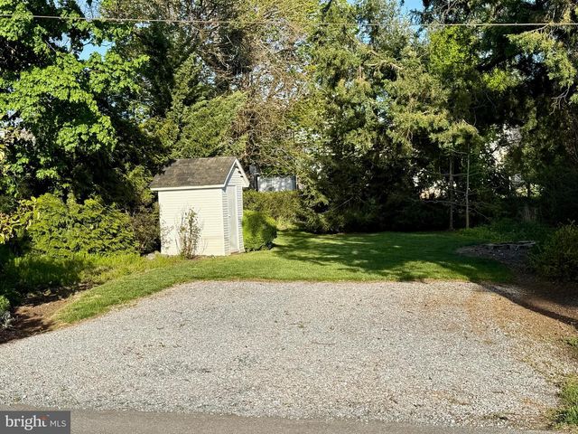 46 N CARLISLE STREET, Greencastle, PA 17225