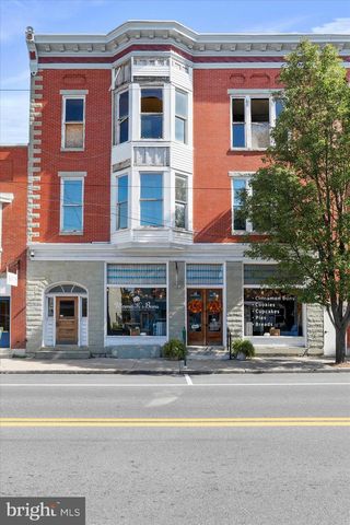 46 N CARLISLE STREET, Greencastle, PA 17225