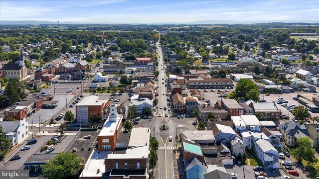 46 N CARLISLE STREET, Greencastle, PA 17225