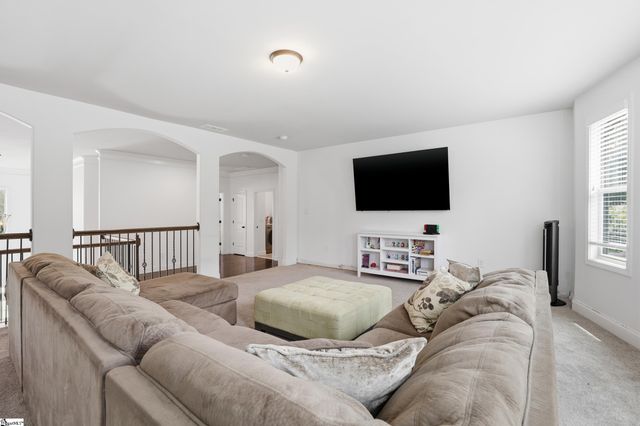 247 Ivy Woods Court, Fountain Inn, SC 29644