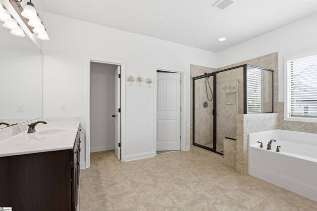 247 Ivy Woods Court, Fountain Inn, SC 29644
