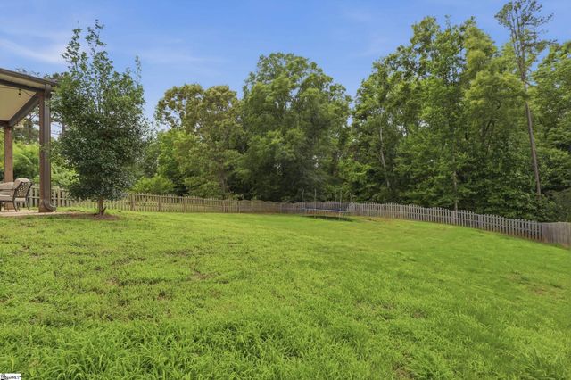247 Ivy Woods Court, Fountain Inn, SC 29644