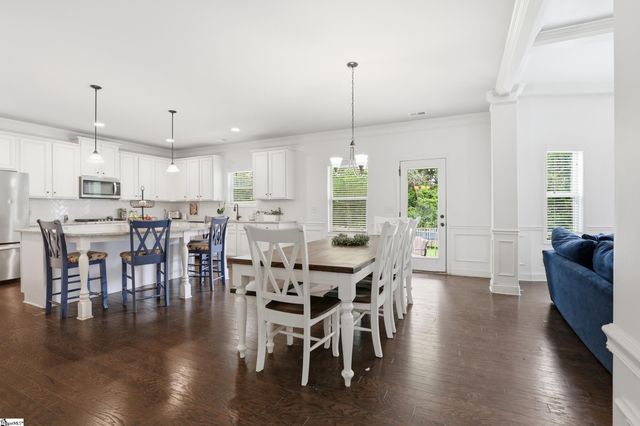 247 Ivy Woods Court, Fountain Inn, SC 29644