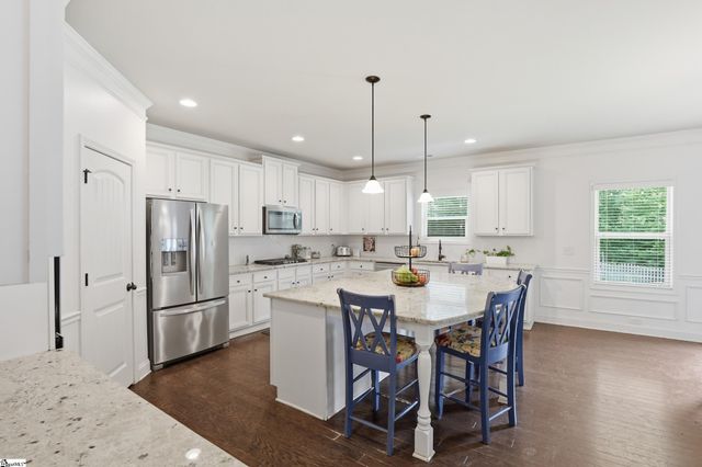 247 Ivy Woods Court, Fountain Inn, SC 29644