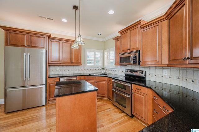 5025 CREEK BLUFF, Mccalla, AL 35111