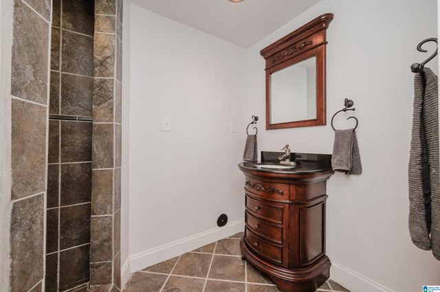 5025 CREEK BLUFF, Mccalla, AL 35111