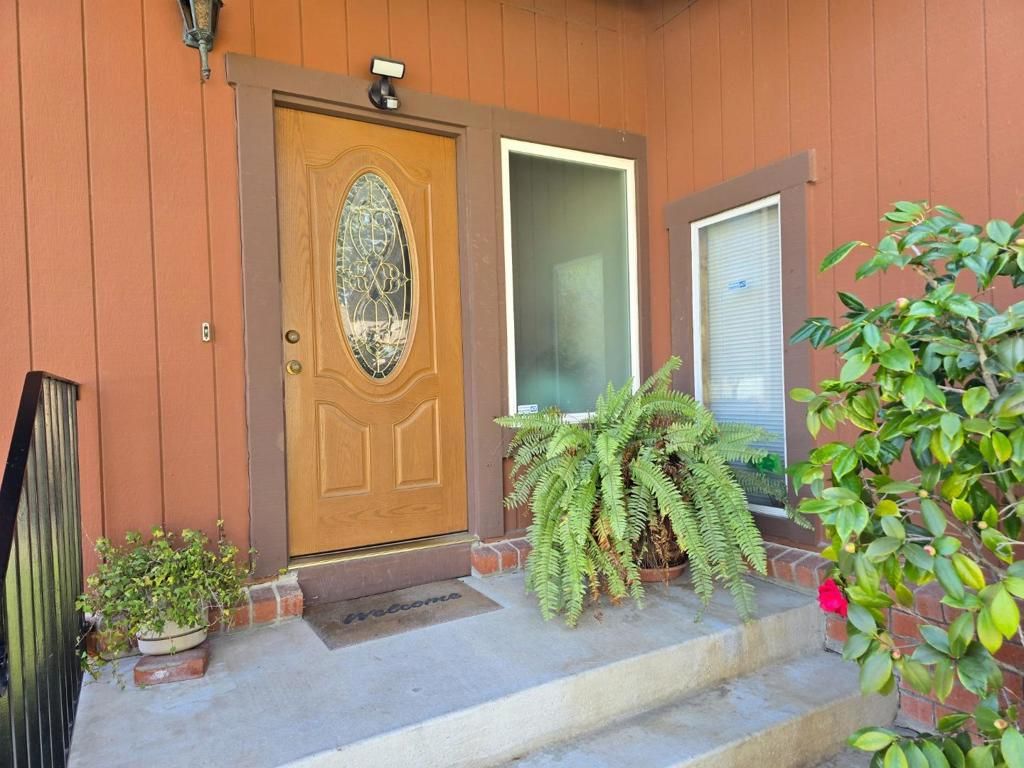Image 2 of property listing at 161 Hackamore Lane, Fremont, CA 94539