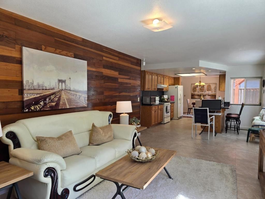 Image 27 of property listing at 161 Hackamore Lane, Fremont, CA 94539